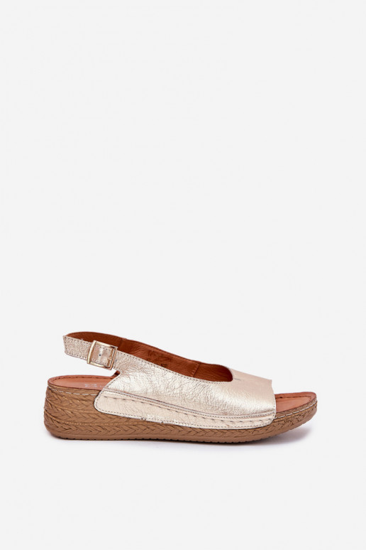 Pealistesandaalid Pealiste omad Kiilu peal Sellel onciejka L7069 -25 Kuldset värvi Pealistesandaalid Pealiste omad Kiilu peal Sellel onciejka L7069 -25 Kuldset värvi