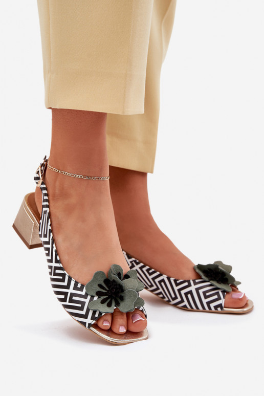 Pealistesandaalid Pealiste omad Klockis Koos Ornate Lill Laura Messi 2973 Valget-msuud Pealistesandaalid Pealiste omad Klockis Koos Ornate Lill Laura Messi 2973 Valget-msuud