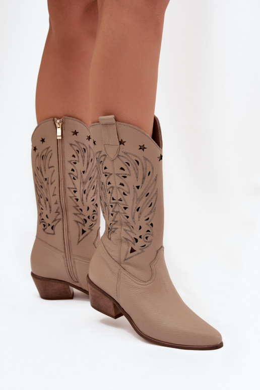 Pealhk pika säärega saapadAżurosisseą Cholesisseką Zazoo 3714 beeži värvi