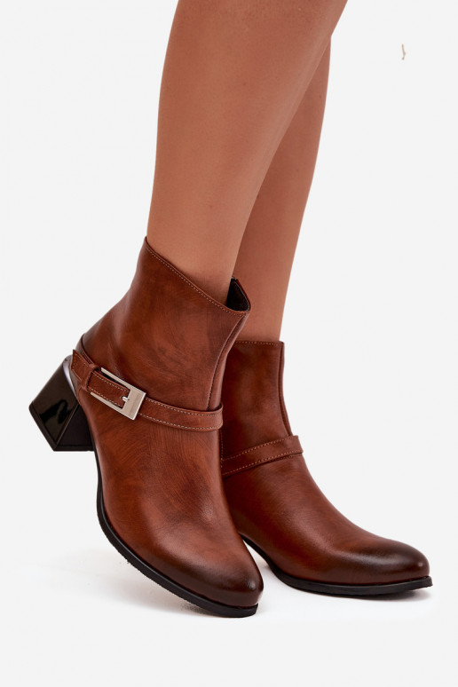 Pealhk Pealiste poolsaapad kõrge jämeda kontsaga neetide ja pandlaga Zazoo 60562 pruunid värvi Pealhk Pealiste poolsaapad kõrge jämeda kontsaga neetide ja pandlaga Zazoo 60562 pruunid värvi