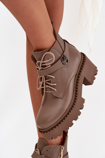 Pealhk Pealiste poolsaapad Klockis dekoreeritud kontsaga voodriga Zazoo 60557 beeži värvi 2