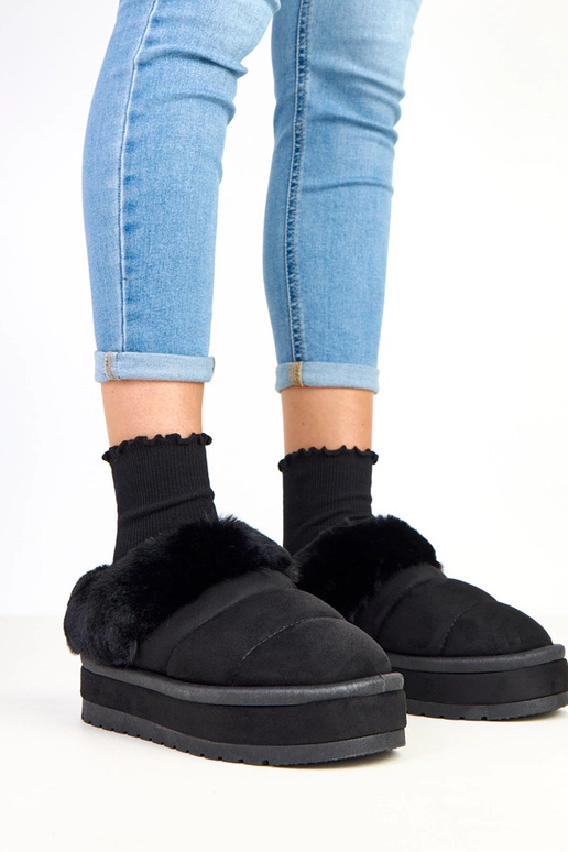 Mustad lühikesed talvesaapad,...