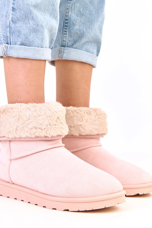 Roosad talvejalanõud karvadega...