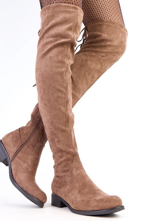 Beeži pikad saapad lamedal tallal...