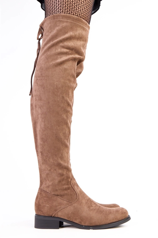 Beeži pikad saapad lamedal tallal...