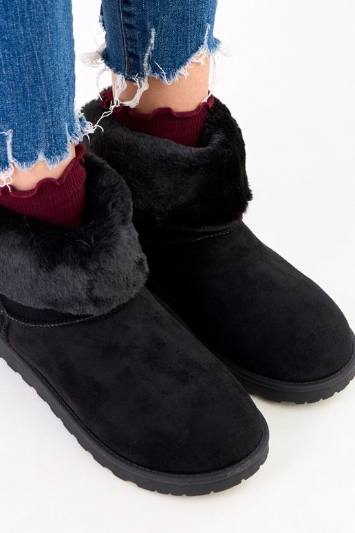 Mustad talvejalatsid karvaga...