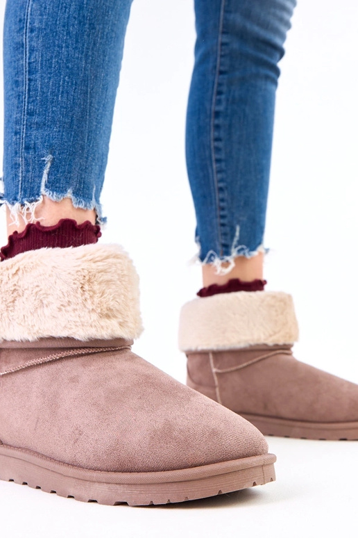 Pruunid talvejalatsid karvaga...