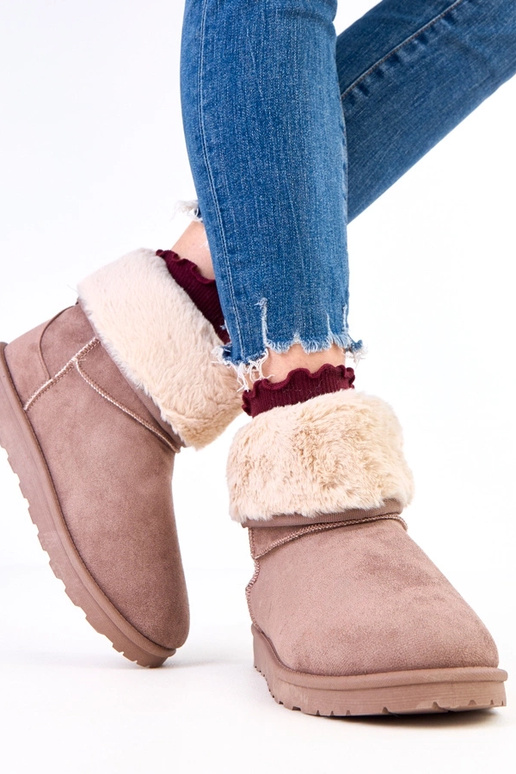 Pruunid talvejalatsid karvaga...