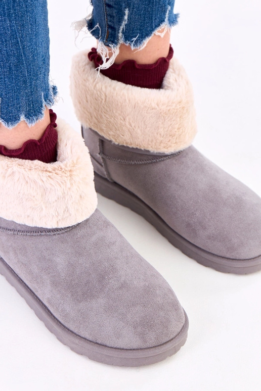 Hallid talvejalatsid karvaga...