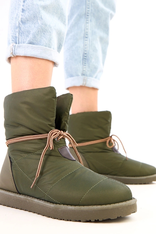 Roheline naiste talveking...