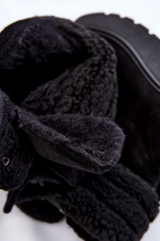 Pealiste omad Seemisnahast kingad Kiilu peal msuud Lemar Meniko