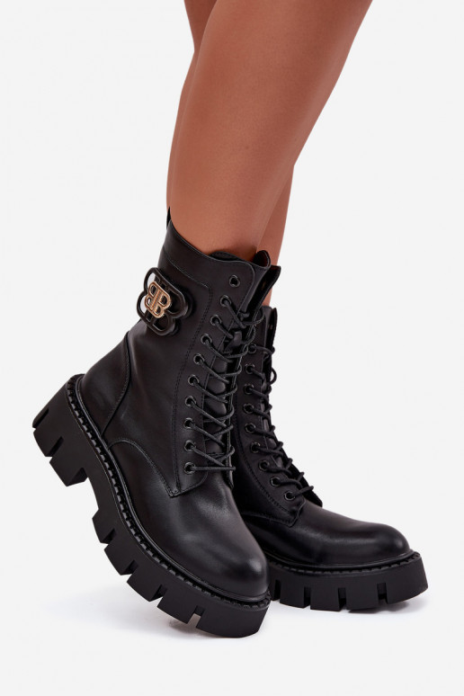 Soojad poolsaapad ja nokerid naistele elevandiluuvärvi ornamentidega "Melisse"