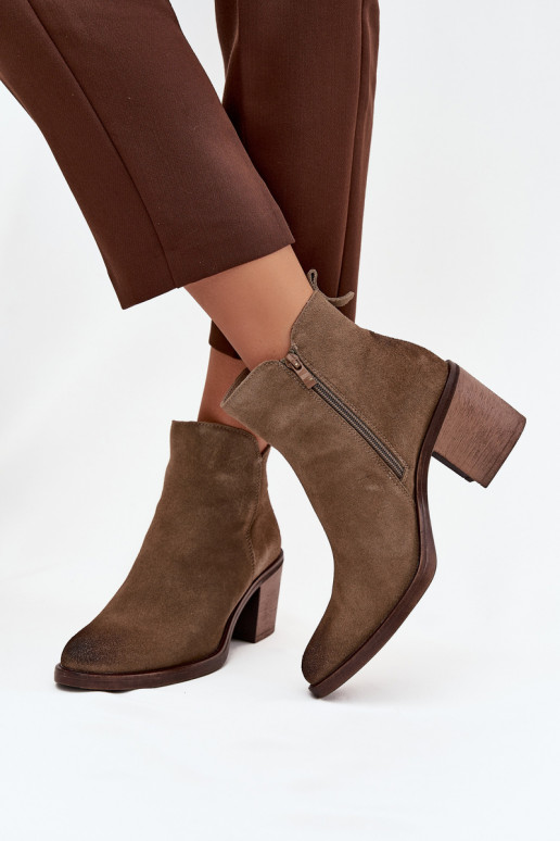 Pealiste poolsaapadPealturalnego seemisnakhsed kõrge jämeda kontsaga voodriga Sergio Leone BT25321-S Khakivärvi Pealiste poolsaapadPealturalnego seemisnakhsed kõrge jämeda kontsaga voodriga Sergio Leone BT25321-S Khakivärvi