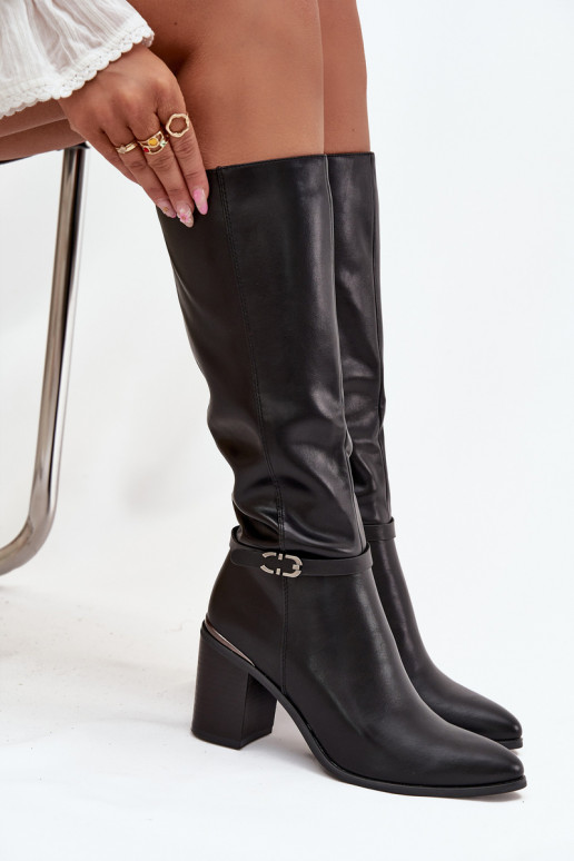 Pealiste pika säärega saapad voodriga kõrge jämeda kontsaga neetide ja pandlaga Sergio Leone KZ25738 msuud Pealiste pika säärega saapad voodriga kõrge jämeda kontsaga neetide ja pandlaga Sergio Leone KZ25738 msuud