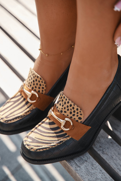 Naistel kõrged kontsad kingad reljeefsete ja kuldsete detailidega, musta ja liiva värvi, Novella Naistel kõrged kontsad kingad reljeefsete ja kuldsete detailidega, musta ja liiva värvi, Novella