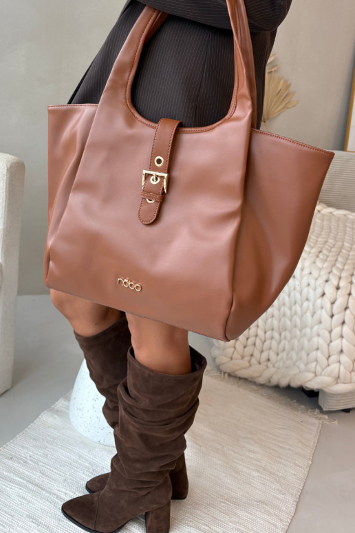 Käekott Ostlejaka neetide ja pandlaga NOBO BAG6010-017 HeledaltPruun