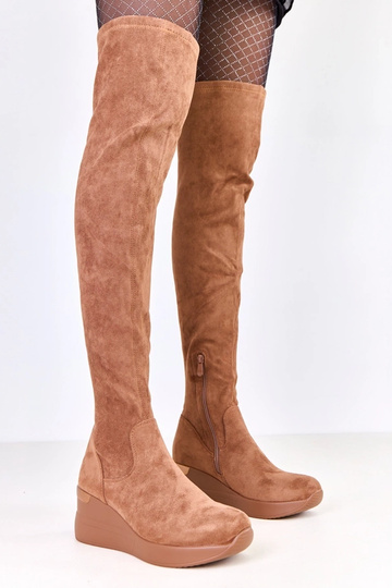 Pruunid kunstsametist... 2