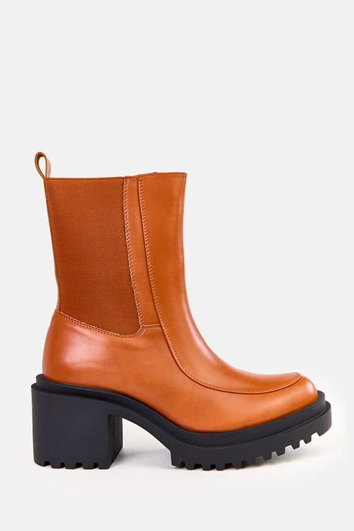 Pruunid kontsa saapad elastse...