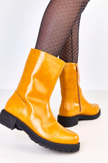 Oranžid naiste saapad...