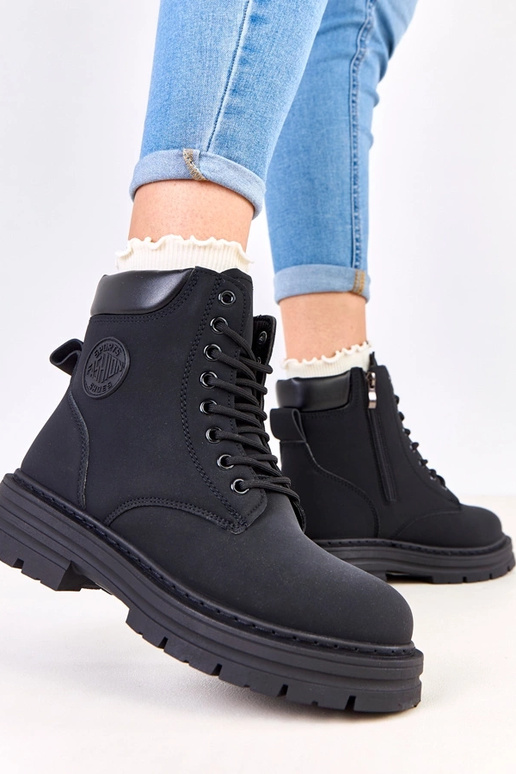 Mustad soojad traperid...