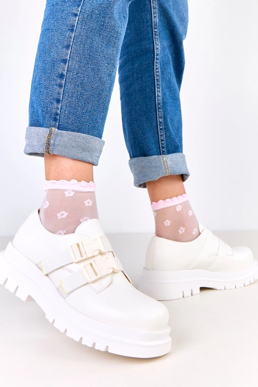 Valged naiste poolsaapad platvormiga...