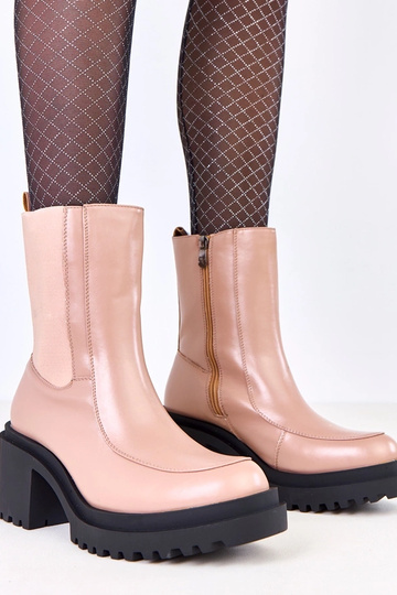 Liivakarva saapad kontsaga...