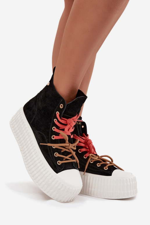 seemisnakhsed voodriga naiste saapad platvormiga GOE SS2N4046 msuud