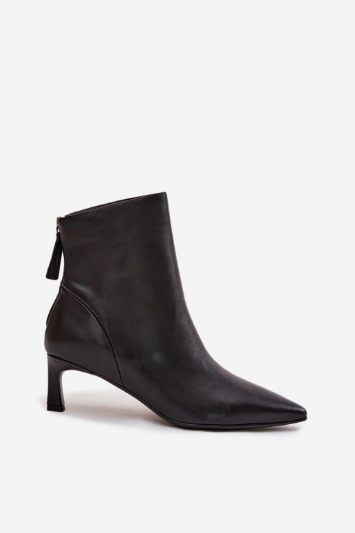 Pealiste poolsaapadPealturalnej Skóry kõrge jämeda kontsaga D&A CR52-661 msuud