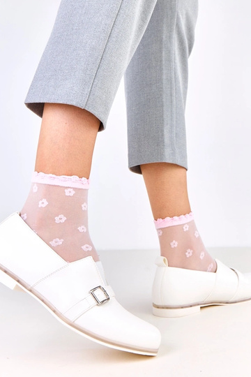 Valged naiste poolsaapad... 2