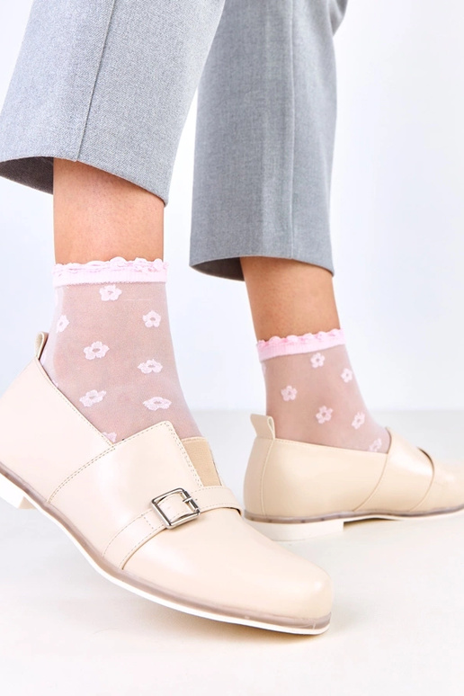 Kreemja värvi naiste poolsaapad...