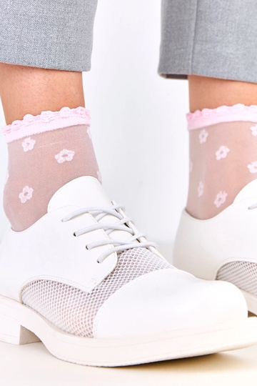 Valged naiste poolsaapad... 2