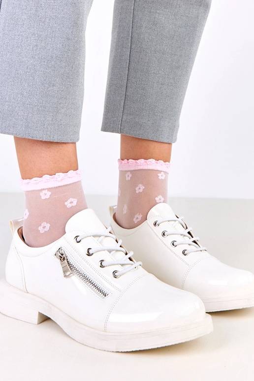 Valged läikivad naiste poolsaapad,...