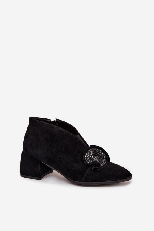 Pealhk Seemisnahast kingad Pealiste omad kõrge jämeda kontsaga kaunistustega D&A MR52-182 msuud