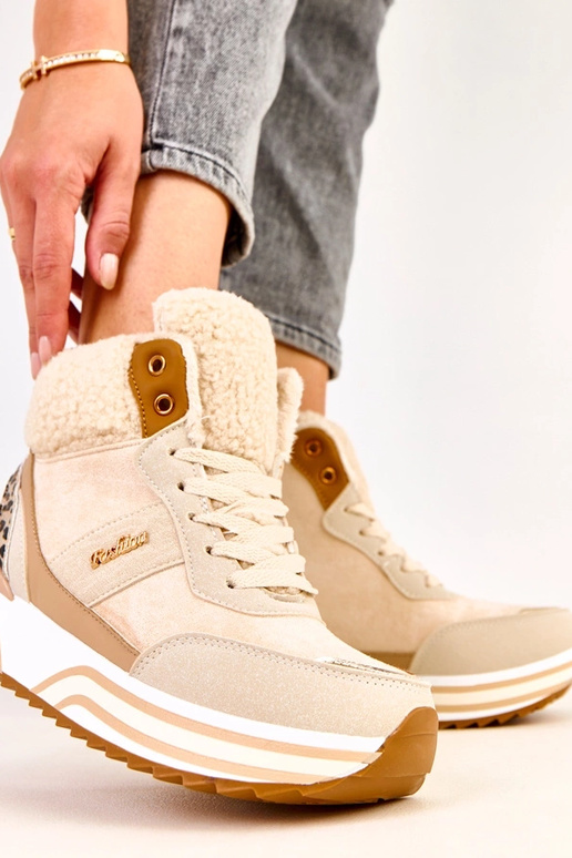 Mirasen beezid soojad spordijalatsid...