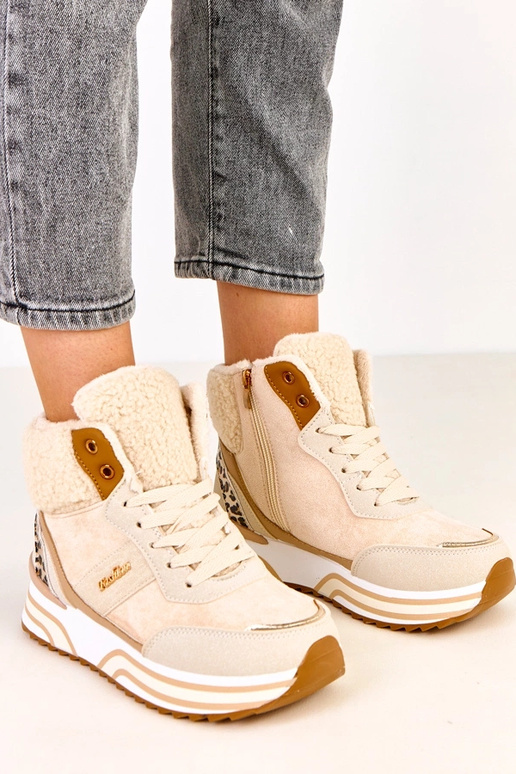 Mirasen beezid soojad spordijalatsid...