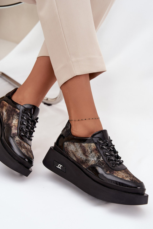 Nahast naiste sidumisjalatsid platvormiga Artiker 57C2042, must ja kuld