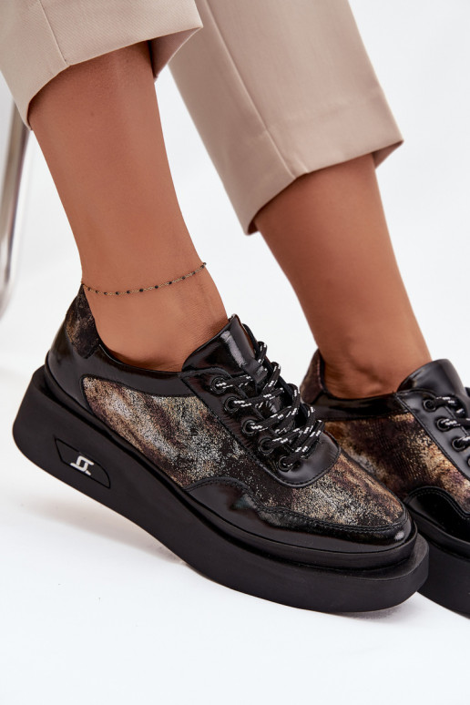 Nahast naiste sidumisjalatsid platvormiga Artiker 57C2042, must ja kuld