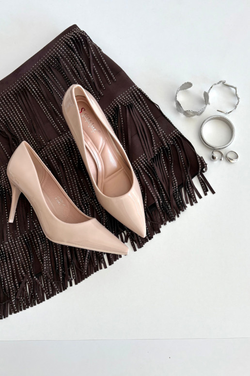 Jadira kõrged kontsad lakk-kunstnahast naistele teravaotsaga, liivakarva Jadira kõrged kontsad lakk-kunstnahast naistele teravaotsaga, liivakarva