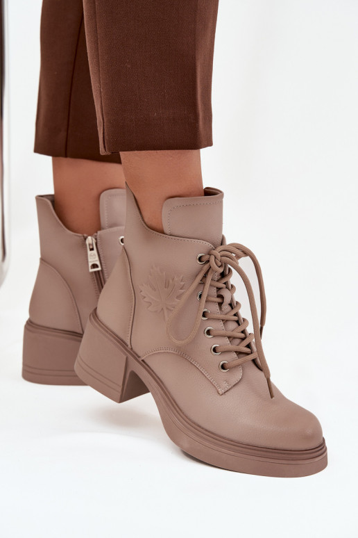 Naiste naturaalsest nahast saapad klotsikestega, soojustatud, Vinceza 39950 beeži värvi