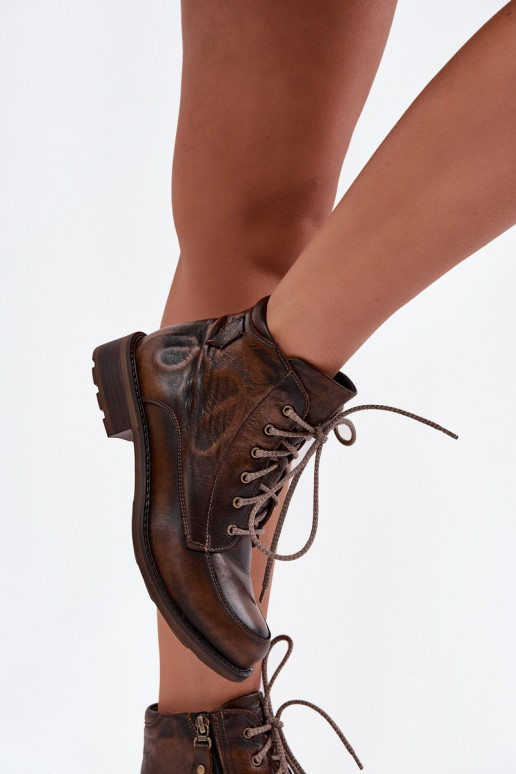 Pealiste poolsaapadPealturalnej Skóry laiade nööridega Sellel onciejka 07063-02 pruunid värvi