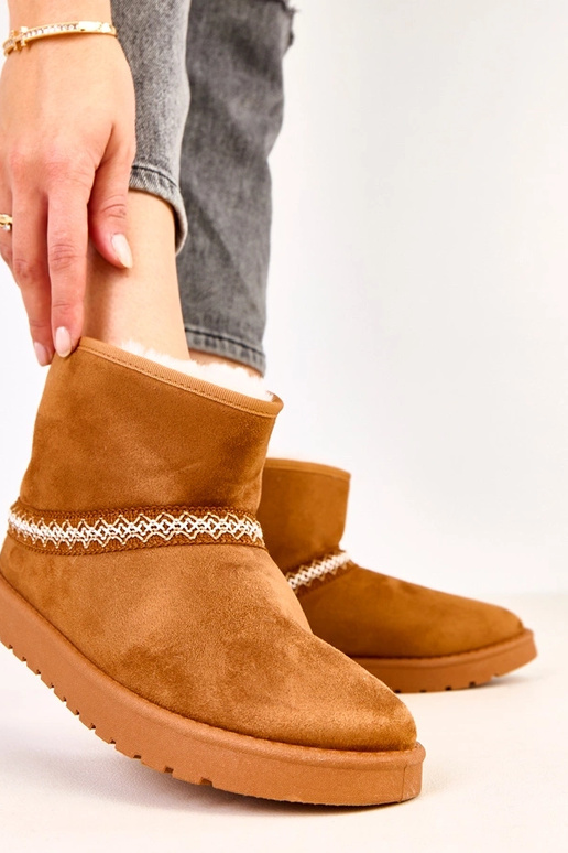 Karamelli värvi madalad talvejalanõud...