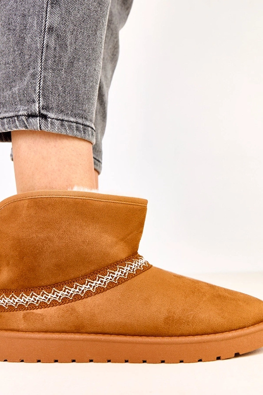 Karamelli värvi madalad talvejalanõud...