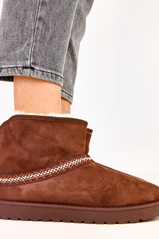 Pruunid madalad talvejalanõud...