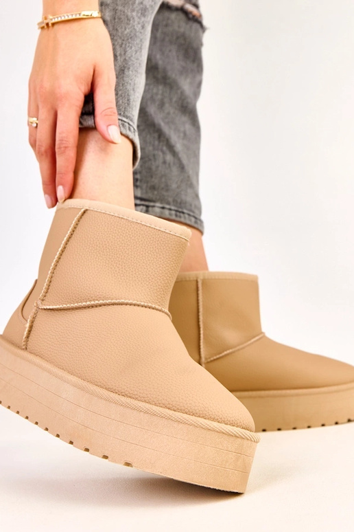 Pruunid madalad talvejalanõud...