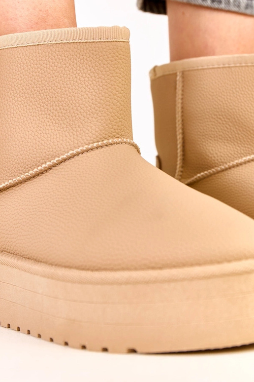 Pruunid madalad talvejalanõud...