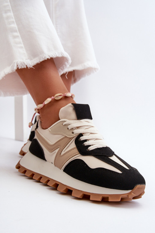 Sneakers tüüpi jalanõud spordijalatsid Pealiste omad msuud Kalelia