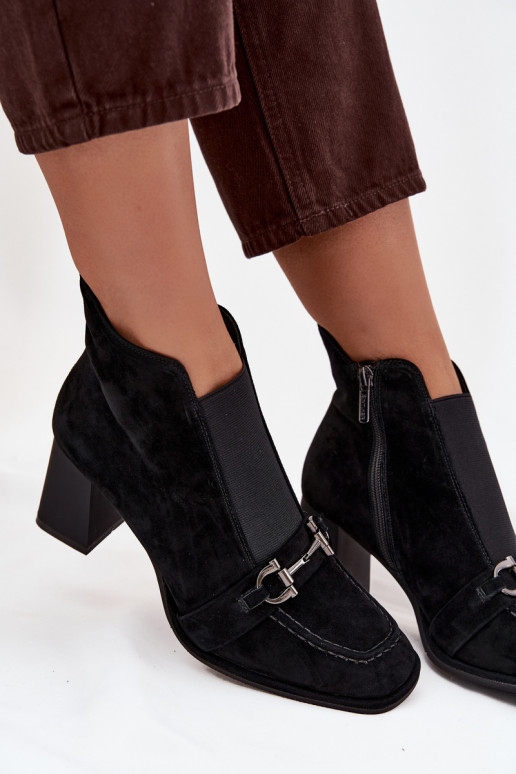 Pealiste poolsaapadPealturalnego seemisnakhsedu kõrge jämeda kontsaga Artiker 57C0124 msuud