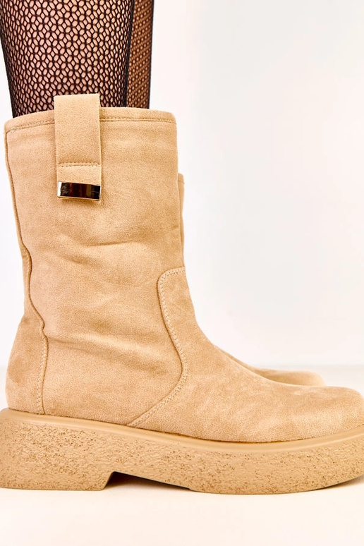 Liivakarva kunstnahast saapad kuldse...