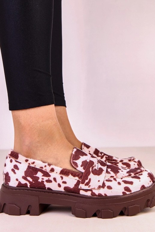 Pruunid naiste mokasiinid lehmade... Pruunid naiste mokasiinid lehmade...