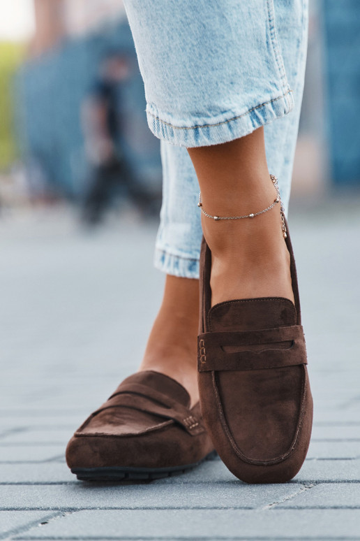 Naiste tasapinnalised mokasiinid tumepruuni värvi "Soreline"